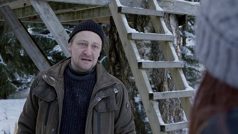 Kristofer Gummerus - Korvessa kulkevi - Kuolleen toverini nimi - Filmfotos