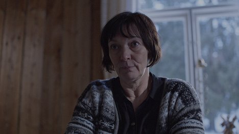 Tarja Heinula - Korvessa kulkevi - Kuolleen toverini nimi - De la película