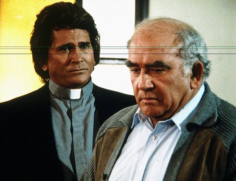 Michael Landon, Edward Asner - Highway to Heaven - The Last Assignment - Photos