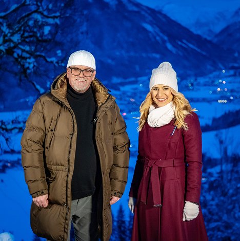 DJ Ötzi, Stefanie Hertel - Zauberhafte Weihnacht im Land der "Stillen Nacht" - Werbefoto