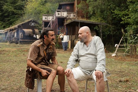 Necip Memili, Ahmet Mümtaz Taylan - Arap Kadri ve Tarzan - Kuvat elokuvasta