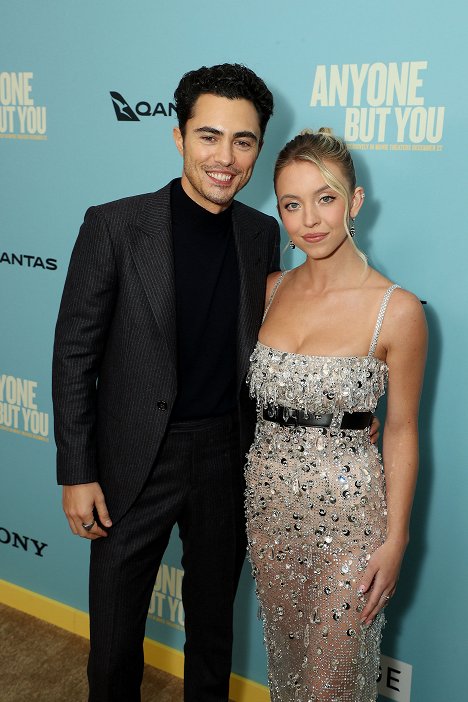 The New York Premiere of Sony Pictures’ ANYONE BUT YOU at the AMC Lincoln Square. - Darren Barnet, Sydney Sweeney - S tebou nikdy - Z akcí