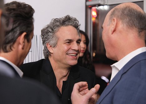 The Searchlight Pictures “Poor Things” New York Premiere at the DGA Theater on Dec 6, 2023 in New York, NY, USA - Mark Ruffalo - Chudiatko - Z akcií