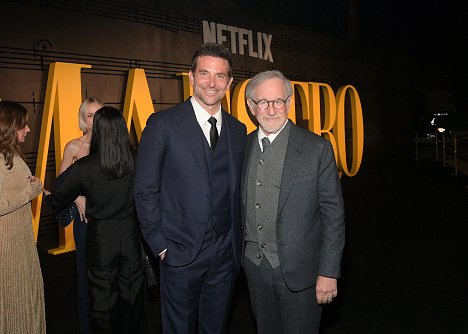 Netflix's Maestro LA special screening at Academy Museum of Motion Pictures on December 12, 2023 in Los Angeles, California - Bradley Cooper, Steven Spielberg - Maestro - Z akcií