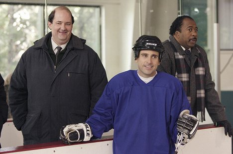 Brian Baumgartner, Steve Carell, Leslie David Baker - The Office (U.S.) - Michael's Birthday - Photos