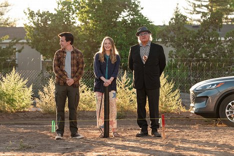 Emma Stone, Nathan Fielder, Gary Farmer - The Curse - Young Hearts - Photos