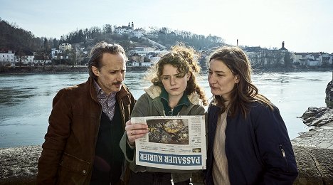 Michael Ostrowski, Nadja Sabersky, Marie Leuenberger - Ein Krimi aus Passau - Gier nach Gold - Kuvat elokuvasta