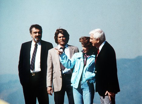 Victor French, Michael Landon, Donna Mitchell, Leslie Nielsen - Highway to Heaven - The Gift of Life - De la película
