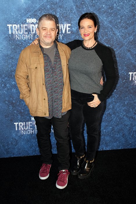 "True Detective: Night Country" Premiere Event at Paramount Pictures Studios on January 09, 2024 in Hollywood, California. - Patton Oswalt, Meredith Salenger - True Detective - Night Country - Events