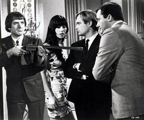 Sonny Bono, Cher, David McCallum, Robert Vaughn - El agente de CIPOL - The Hot Number Affair - De la película