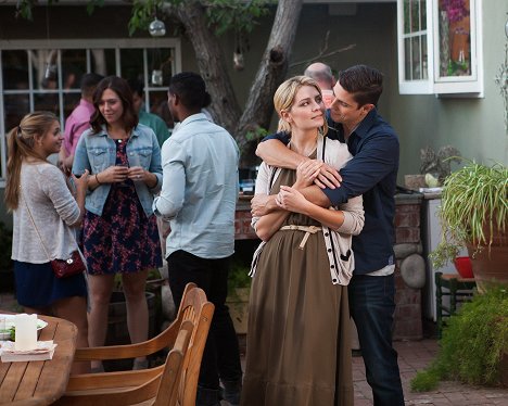 Mischa Barton, Sean Faris - The Joneses Unplugged - Z filmu