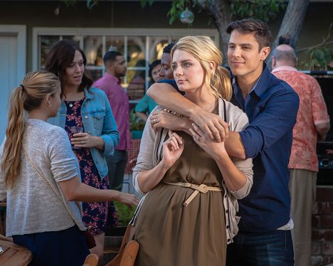 Mischa Barton, Sean Faris - The Joneses Unplugged - Photos