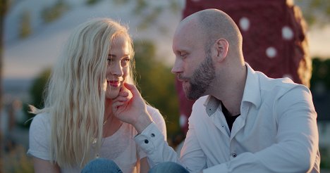 Tonje Brattås, Aleksander Sylvan - Oculi - Det eneste vitnet - De la película