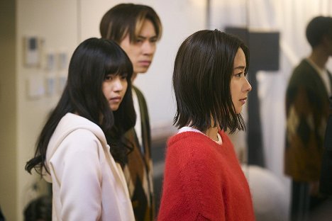 Nanase Nishino, Mayu Hotta - Aru tozasareta juki no sansó de - Kuvat elokuvasta