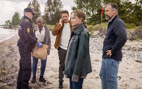 Mads Korsgaard, Sofia Helin, Håkan Bengtsson - Sanningen - Försoningen - Filmfotók