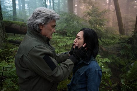 Kurt Russell, Mari Yamamoto - Monarch: A szörnyek hagyatéka - Felfoghatatlanul - Filmfotók