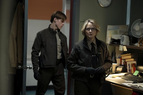 Finn Bennett, Jodie Foster - True Detective - Part 1 - Film