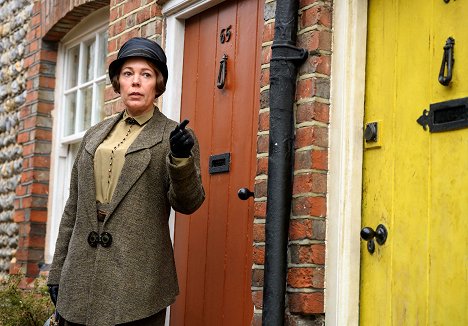 Olivia Colman - Wicked Little Letters - Photos