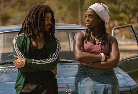 Kingsley Ben-Adir, Lashana Lynch - Bob Marley: One Love - Van film