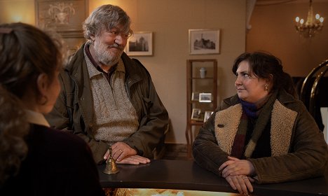 Stephen Fry, Lena Dunham - Treasure - Familie ist ein fremdes Land - De la película