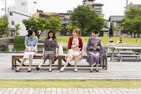 Sena Natsuki, Shizuka Nakamura, Arisa Yagi - Lady Kaga - Photos