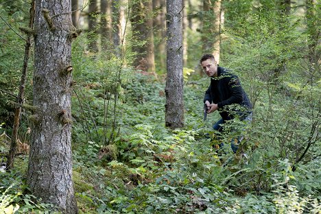 Justin Hartley - Tracker - Klamath Falls - De la película