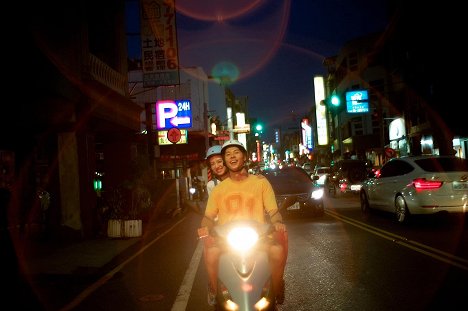 Kaya Kiyohara, Greg Hsu - 18×2 Beyond Youthful Days - Photos