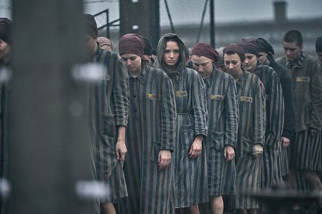 Anna Próchniak - The Tattooist of Auschwitz - Episode 5 - De la película