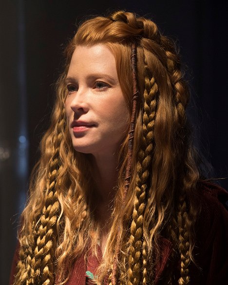 Emma Booth - Once Upon a Time - Eloise Gardener - Photos