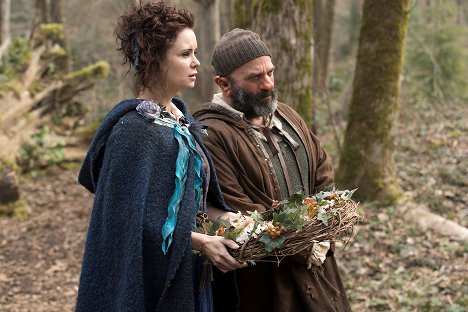Keegan Connor Tracy, Lee Arenberg - Once Upon a Time - Homecoming - Photos