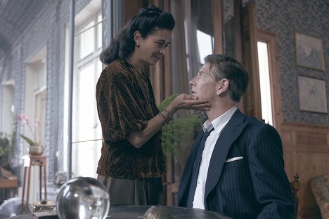 Darina Al Joundi, Ben Mendelsohn