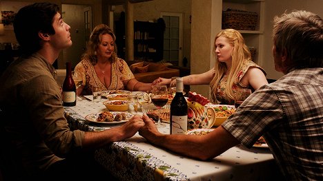 Matthew Daddario, Michelle Danner, Abigail Breslin - The Italians - Do filme