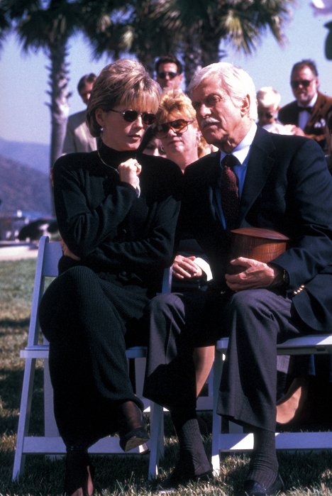 Kate McNeil, Dick Van Dyke - Diagnosis Murder - Murder, Murder - Photos