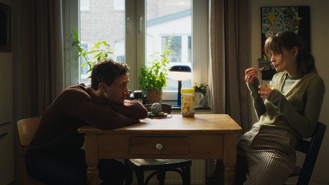 Ludwig Trepte, Laura Berlin - Bauchgefühl - Felix - Film