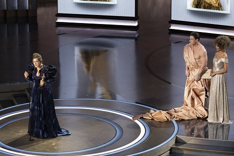 Holly Waddington, John Cena - Oscar 2024 - Die Academy Awards - Live aus L.A. - Filmfotos