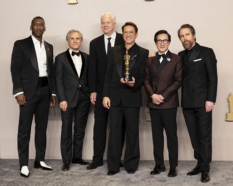 Mahershala Ali, Christoph Waltz, Tim Robbins, Robert Downey Jr., Ke Huy Quan, Sam Rockwell - Ceremonia de los Oscar 2024 - Promoción