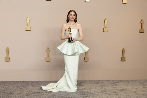 Emma Stone - Ceremonia de los Oscar 2024 - Promoción