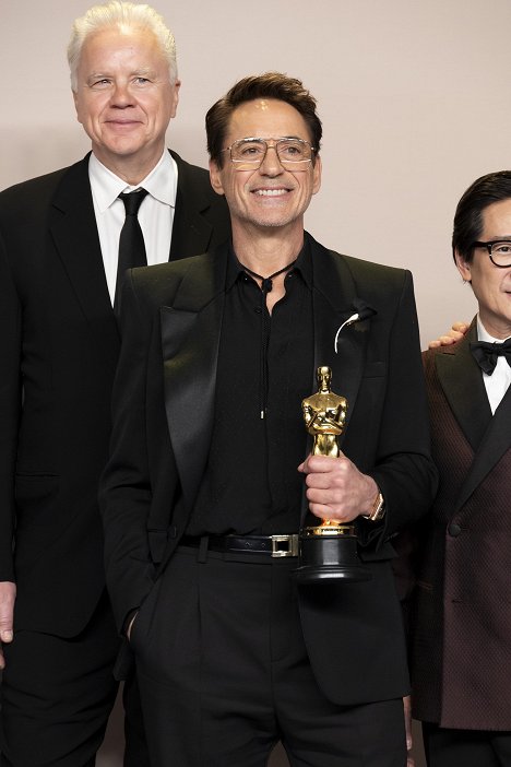 Tim Robbins, Robert Downey Jr. - Ceremonia de los Oscar 2024 - Promoción