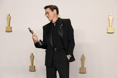 Robert Downey Jr. - The Oscars - Promo