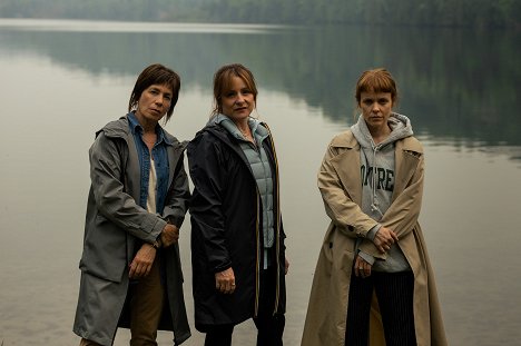 Céline Bonnier, Marie-Joanne Boucher, Noémie O'Farrell - Sorcières - Werbefoto