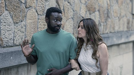 Malcolm Treviño-Sitté, Itziar Ituño - Detective Touré - Do filme