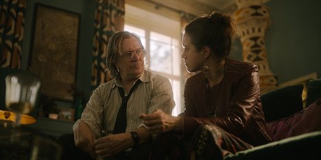 Gary Oldman, Emily Bruni - Slow Horses - Cicada - Do filme