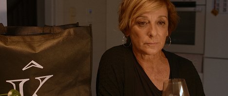 Ana Labordeta - Los armarios no se vacían solos - Van film