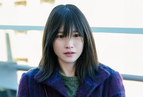 Rina Kawaei - Hen na Ie - Film