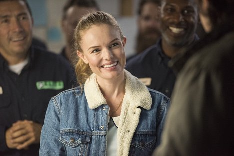 Kate Bosworth - Life on the Line - Photos