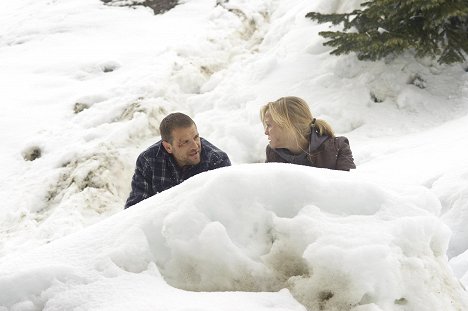 David Cubitt, Laura Harris - Sněhový armagedon - Z filmu