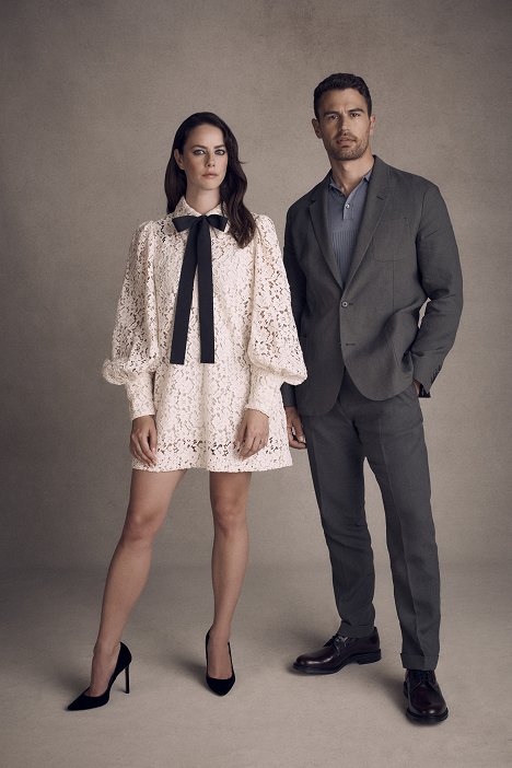 Kaya Scodelario, Theo James - The Gentlemen - Promo