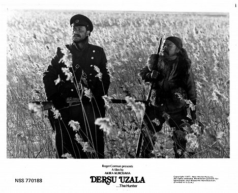 Yuri Solomin, Maksim Munzuk - Dersu Uzala (El cazador) - Fotocromos