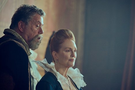 Sean Gilder, Julianne Moore - Mary & George - The Golden City - Photos
