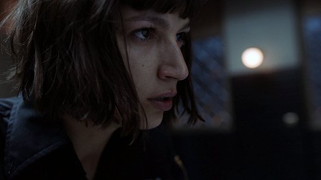 Úrsula Corberó - La casa de papel (Netflix version) - Episode 7 - De la película